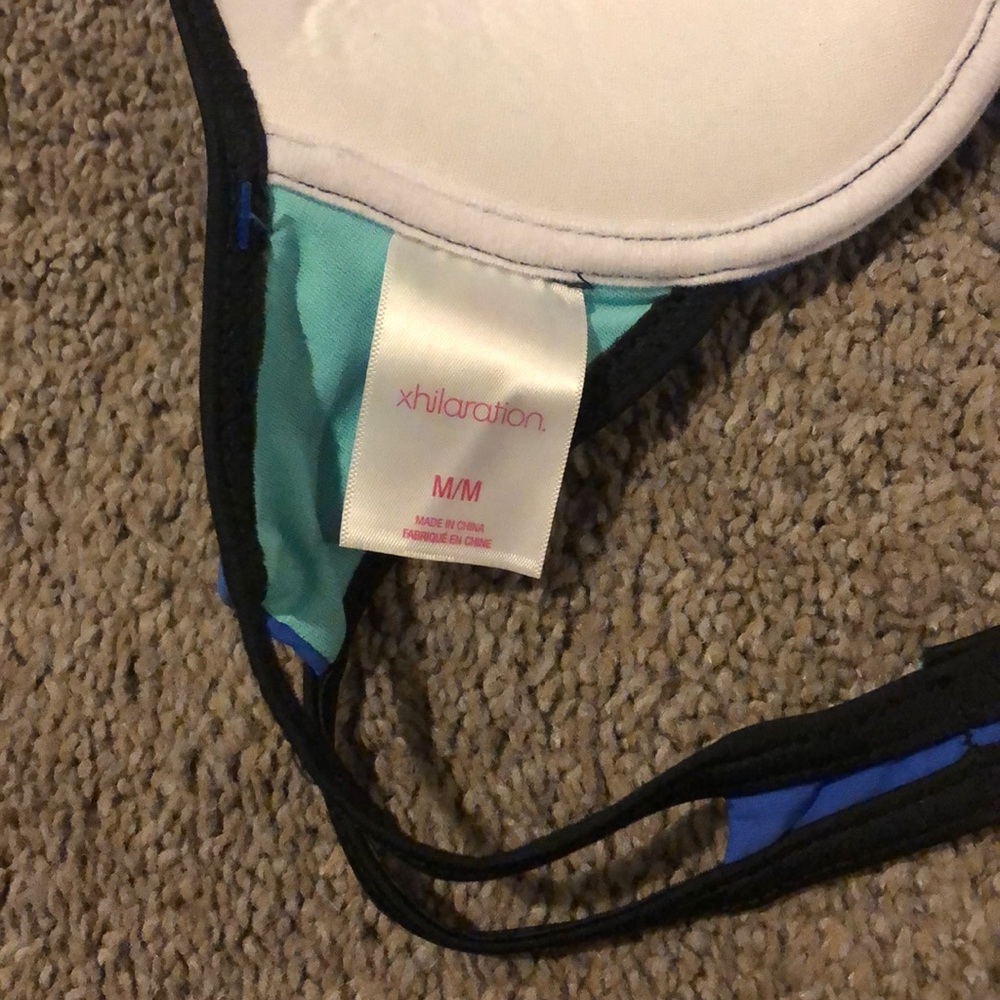 Color block bikini top size medium - Picture 3 of 3